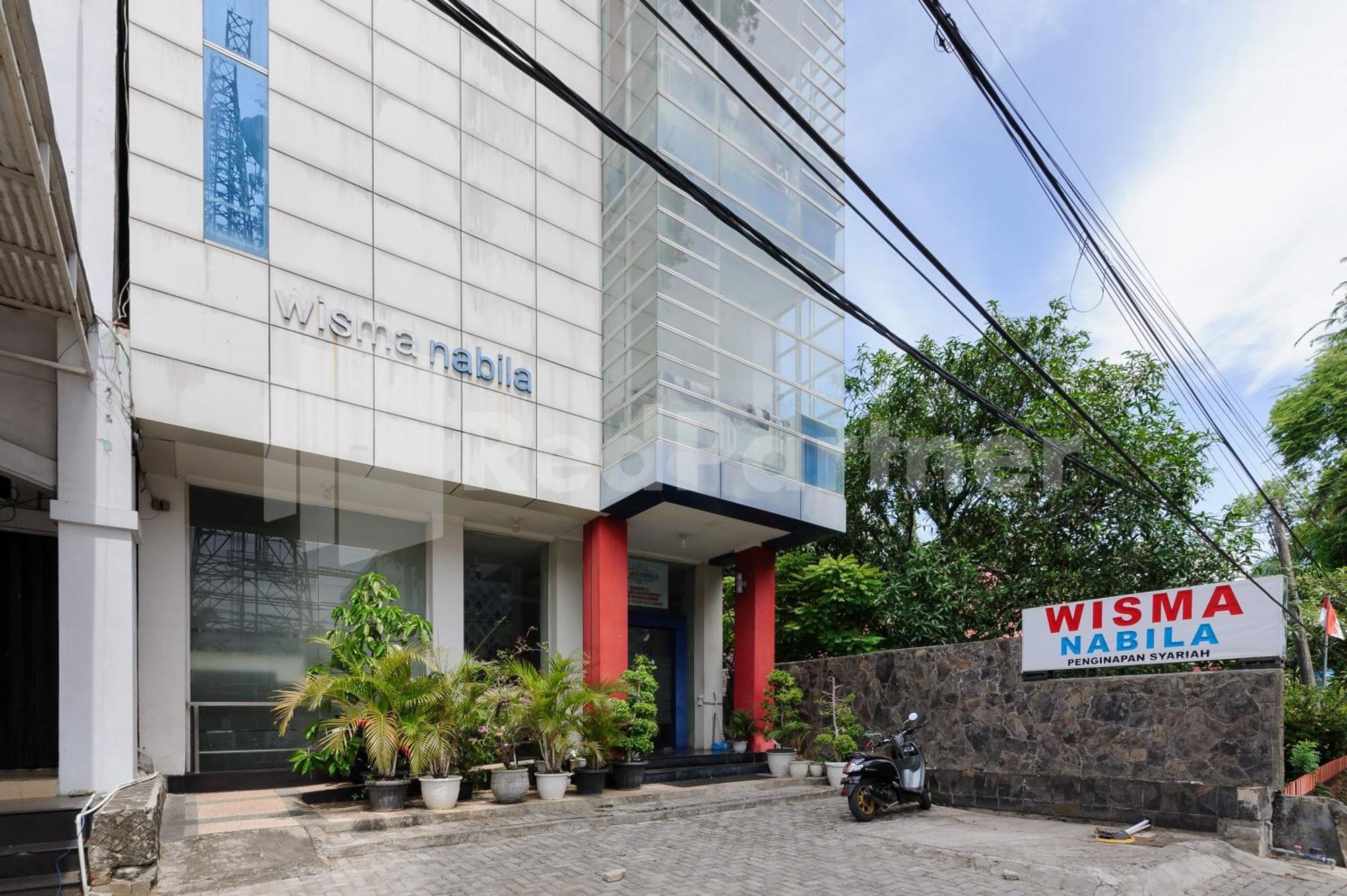 Reddoorz At Wisma Nabila Syariah Near Masjid Raya Baiturrahman บันดาอาเจะห์ ภายนอก รูปภาพ