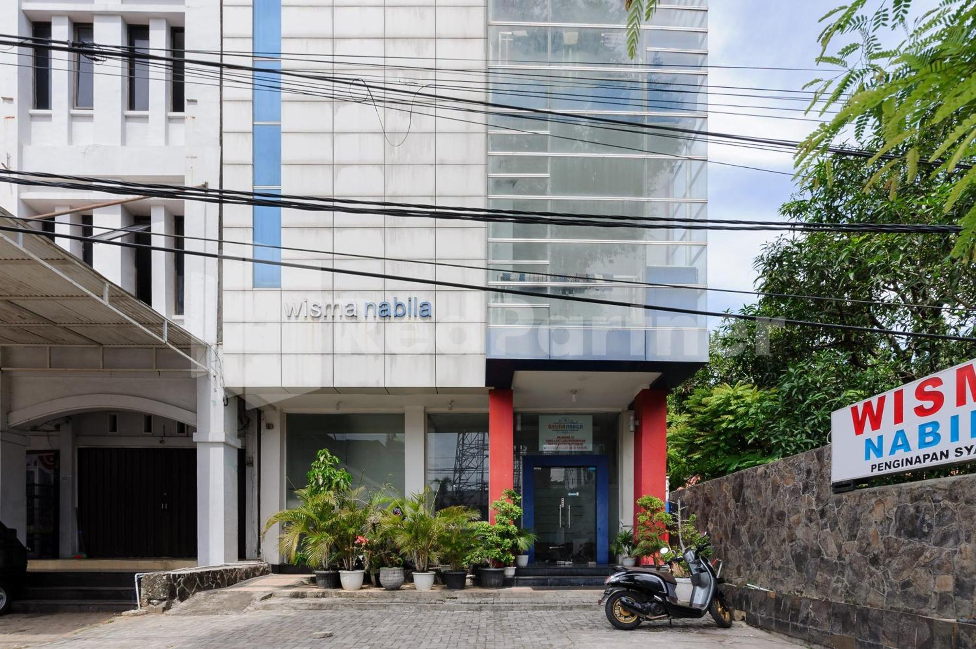 Reddoorz At Wisma Nabila Syariah Near Masjid Raya Baiturrahman บันดาอาเจะห์ ภายนอก รูปภาพ